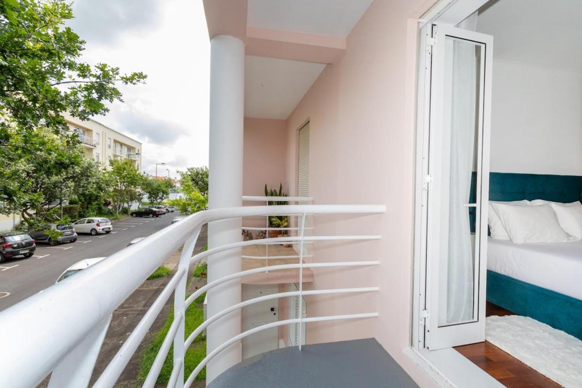 Monaco Nest Apartment Ponta Delgada  Bagian luar foto
